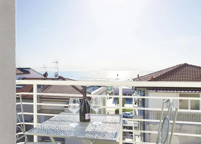 Hotel Nuovo Tirreno Lido di Camaiore